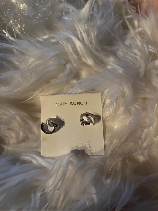Tory Burch Accessories - Women silver hoop Tory Burch